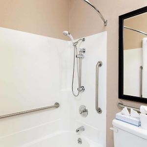 King Room Mobility or Hearing Impaired Access Non-Smoking